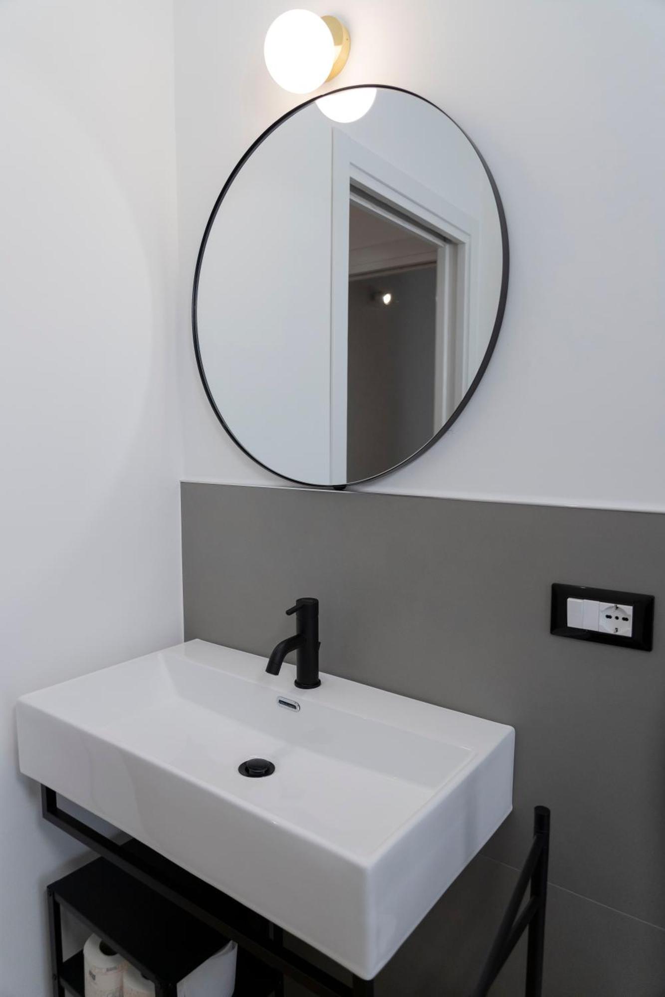 Apartmán "42Metriquadri" A Bari Exteriér fotografie